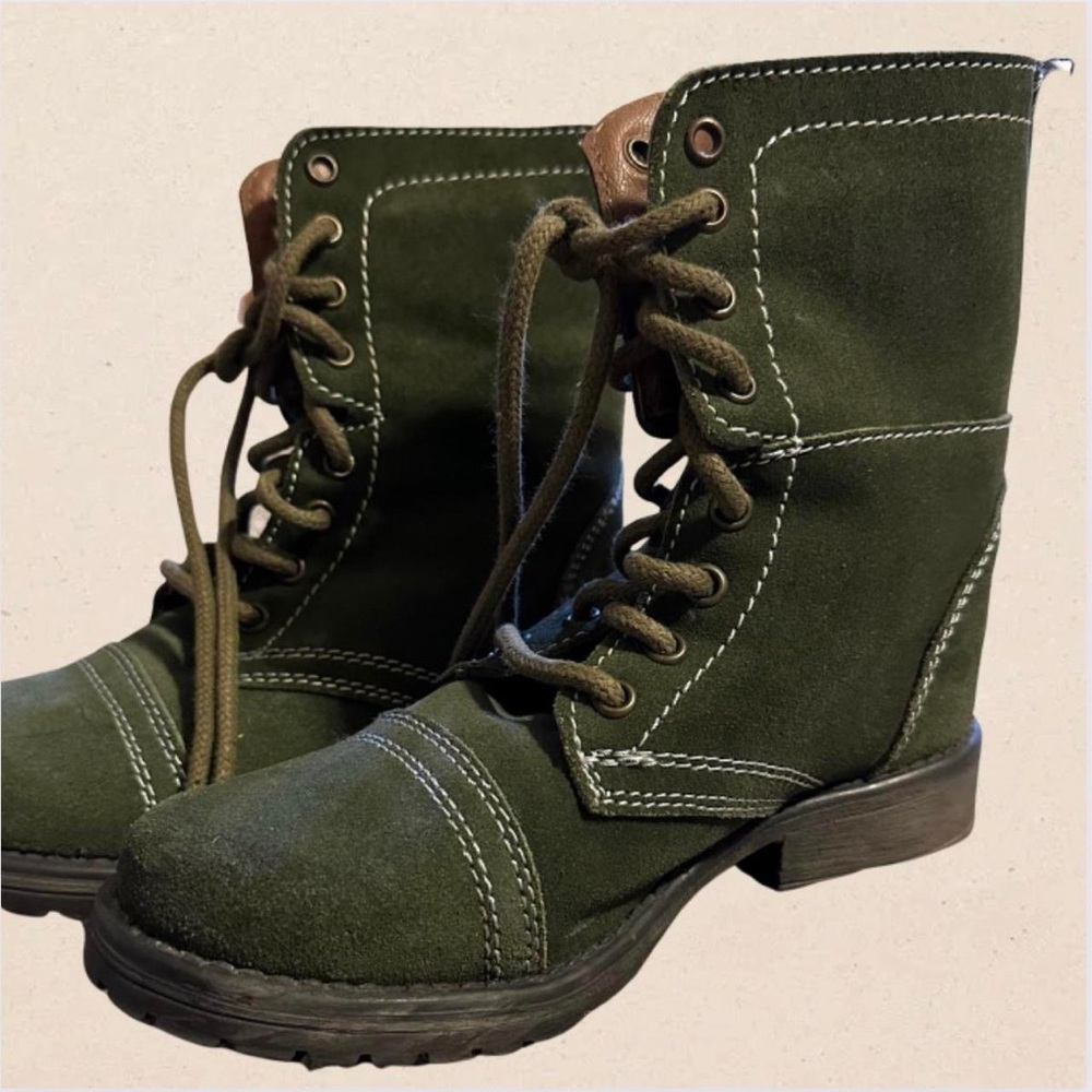 Steve Madden hunter green boots US 6.5